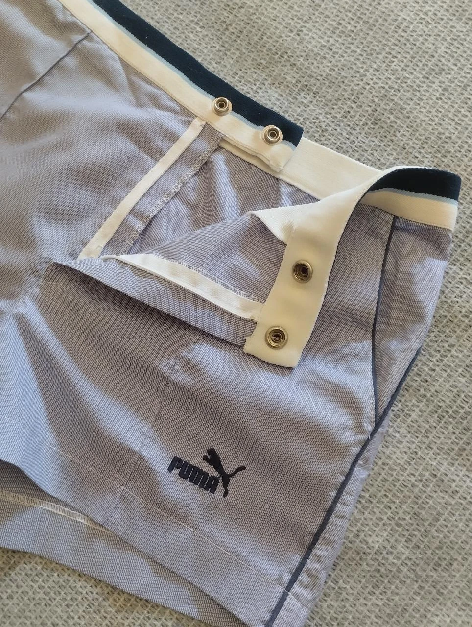 Puma Short de sport rayé blanc et bleu marine pour femmes M Léger été Y2K – photo 8
